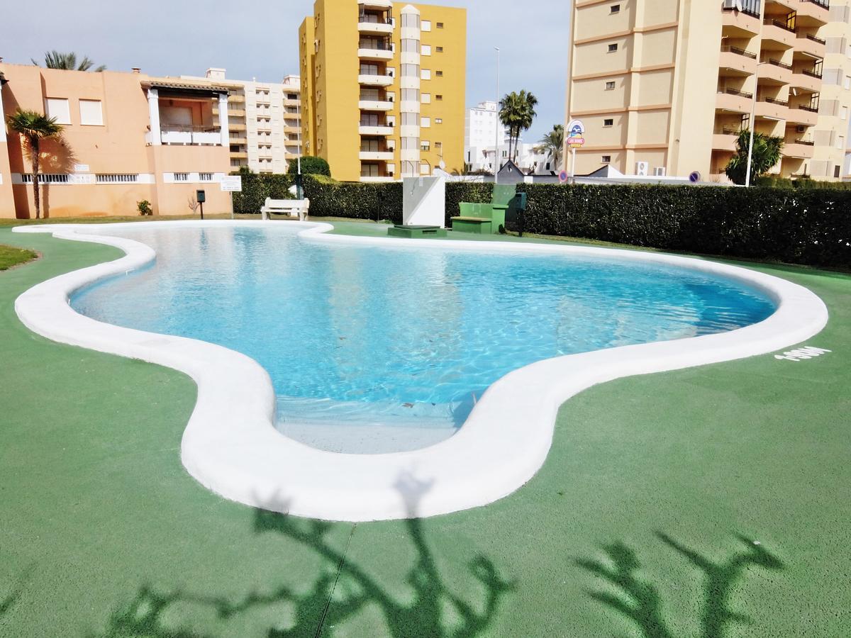 Los Juncos Apartamentos - Solo Familias Олива Экстерьер фото